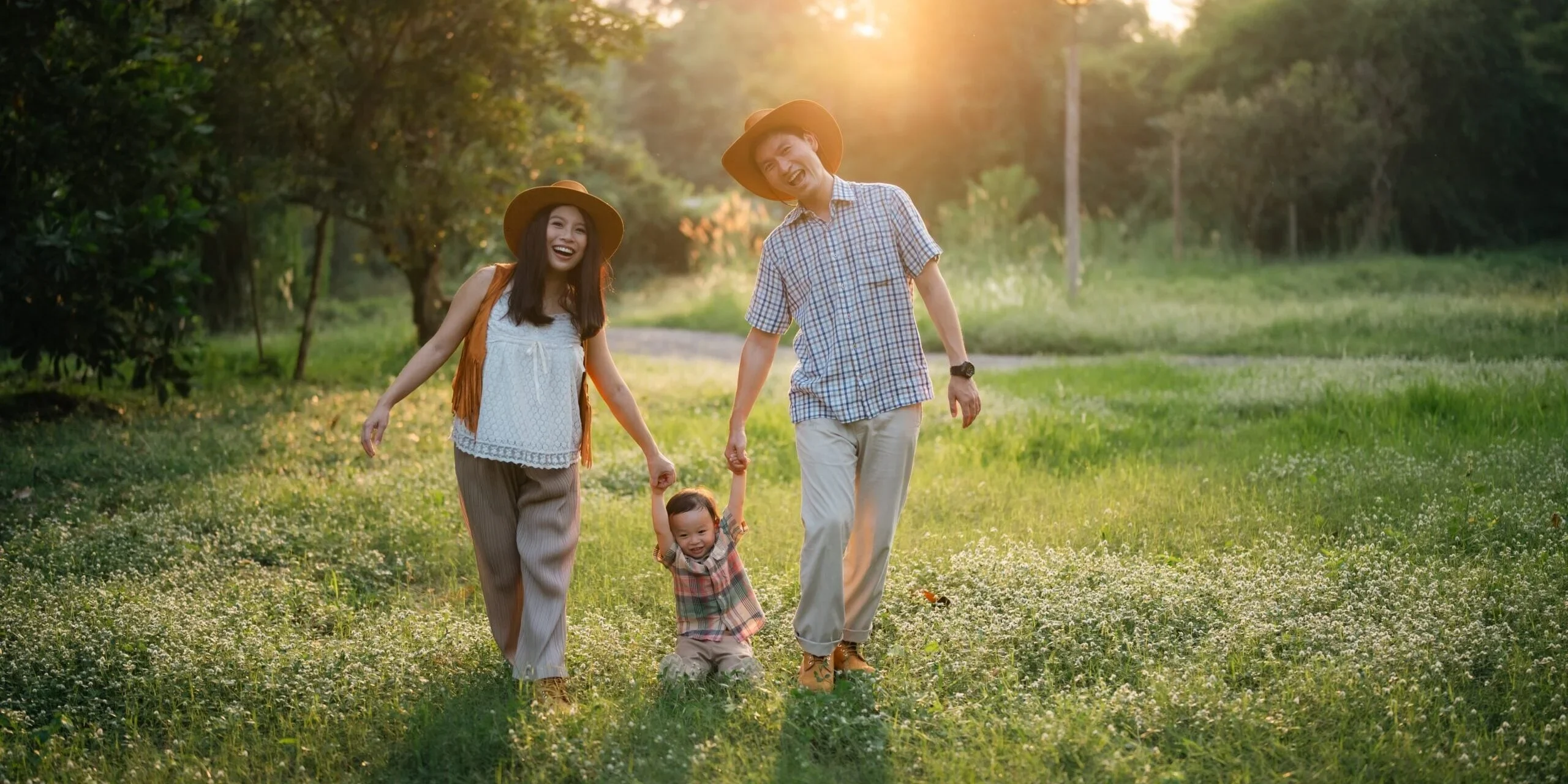 shutterstock_2436232639-scaled-panorama-e1bee2ae7909ed7c3a9a7b1e347c77d2-5yglu2eqxo9h